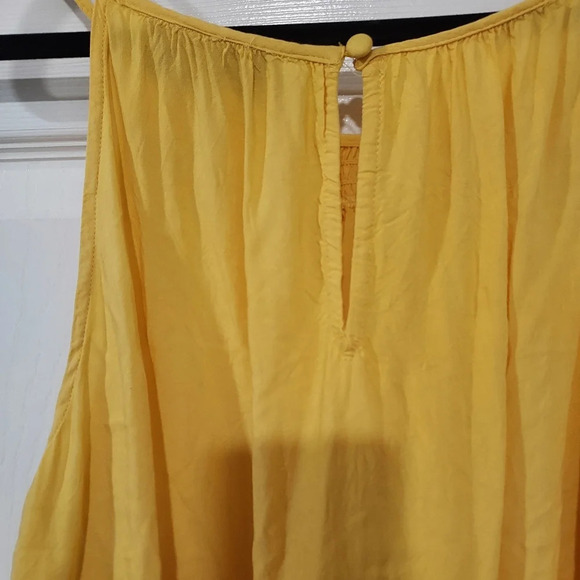 Lane Bryant Multi-Color Classic Halter-Neck Tiered Tank in Size 20 - Picture 10 of 11